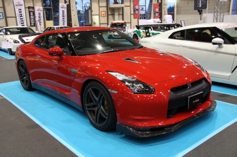 NISSAN R35 GT-R